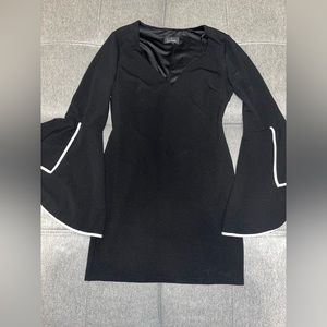 Lulus Body-con Bell Sleeve Dress